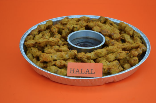 Halal kipsaté hapjes in ovenschaal